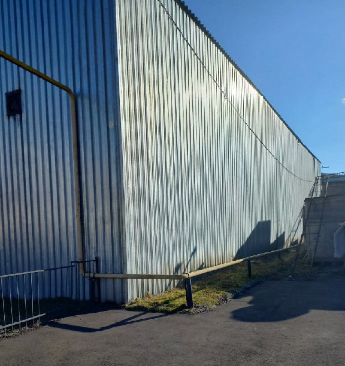 Construction of Kern warehouse
